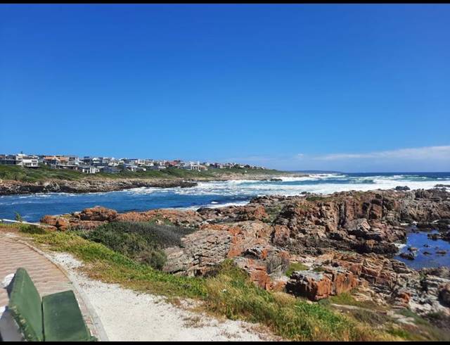 LAND FOR SALE IN DE KELDERS